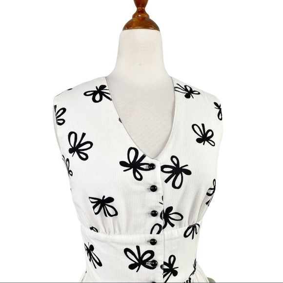 Vintage Tobael Floral Fit and Flare Midi Dress Black and White Size 2 - Picture 6 of 13